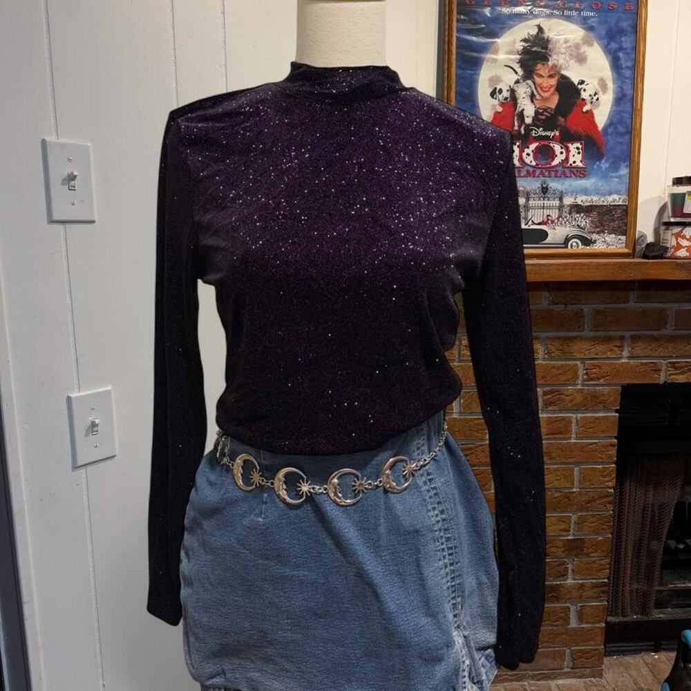 H&M Purple long sleeve velvet top with glitter and open back Size large NWT